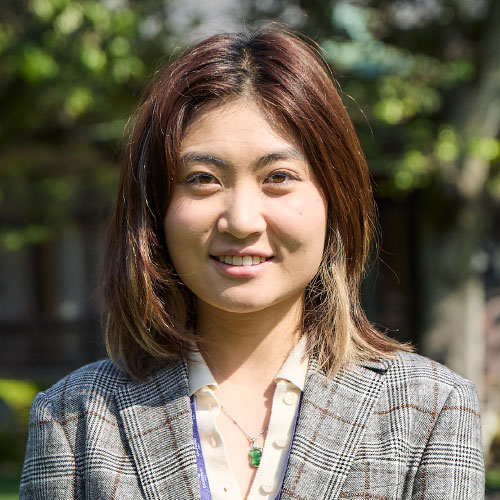 Della Tang（唐丹雯）