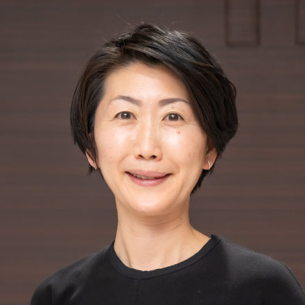 小枝絵麻氏
